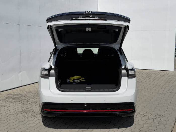 Volkswagen ID.7 Tourer Pro People 77kWh  / 210kW na operativní leasing