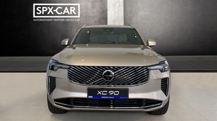 Volvo XC90 PLUS BRIGHT, T8 AWD, 228+107 kW / 310+145 HP na operativní leasing