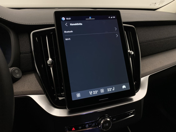 Volvo XC90 B5 AWD AUT BRIGHT PLUS na operativní leasing