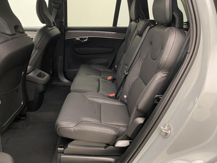 Volvo XC90 B5 AWD AUT BRIGHT PLUS na operativní leasing