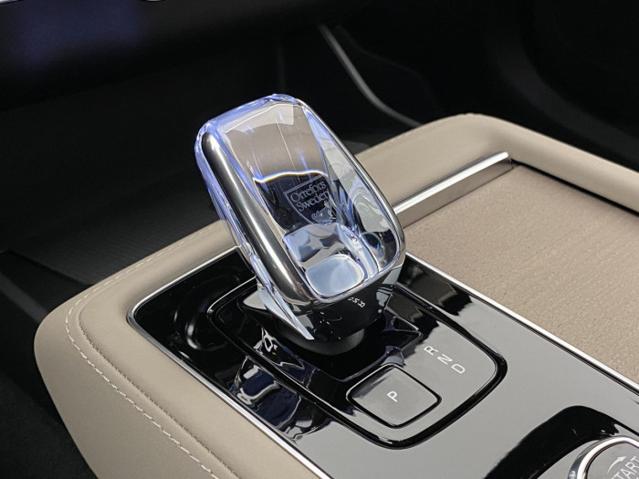 Volvo XC90 B5 AWD AUT DARK PLUS na operativní leasing