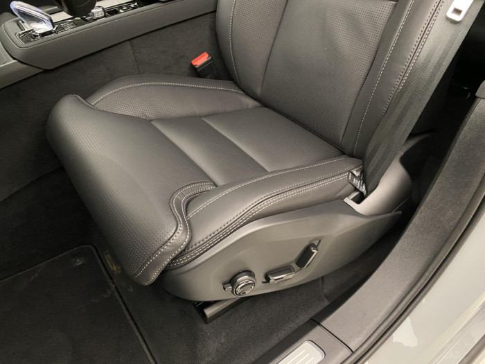 Volvo XC90 B5 AWD AUT BRIGHT PLUS na operativní leasing