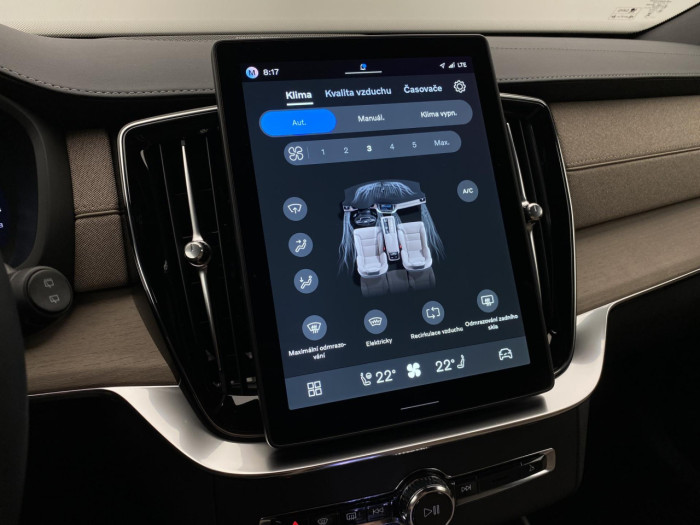 Volvo XC90 B5 AWD AUT DARK PLUS na operativní leasing