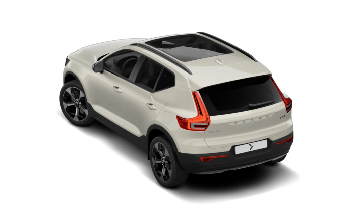 Volvo XC40 2.0 B3 - Benzín - Automat 7st. - 4x2 na operativní leasing