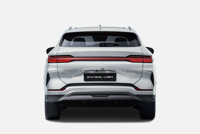 BYD SEAL U DM-i Boost 1,5 / 160kW na operativní leasing