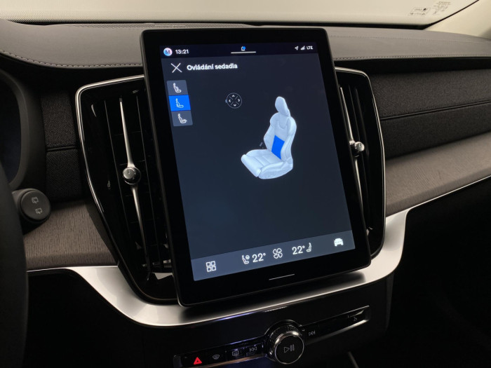 Volvo XC90 B5 AWD AUT BRIGHT PLUS na operativní leasing