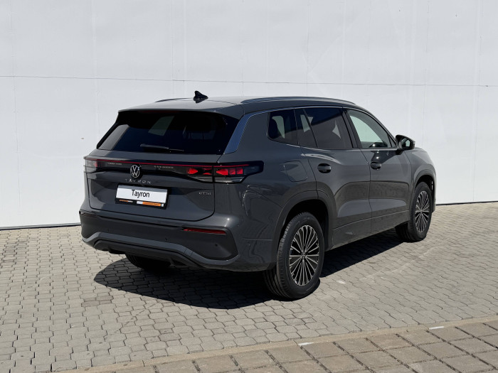 Volkswagen Tayron People 7DSG mHEV 1,5eTSi / 110kW na operativní leasing