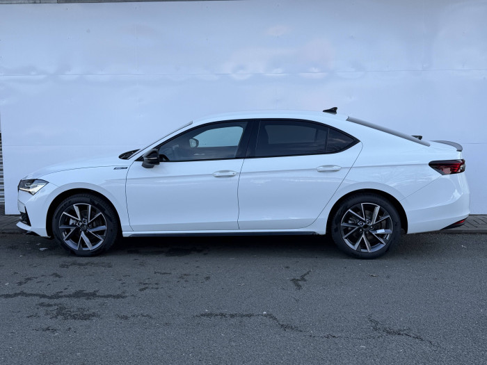 Škoda Superb Sportline 7DSG 2,0TDI / 110kW na operativní leasing