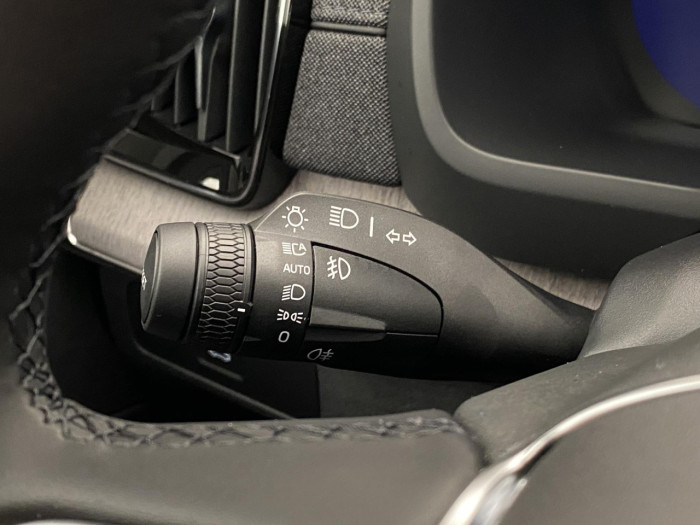 Volvo XC90 B5 AWD AUT BRIGHT PLUS na operativní leasing