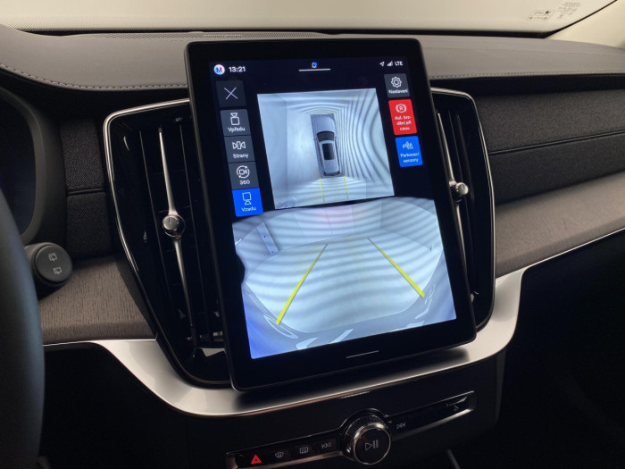 Volvo XC90 B5 AWD AUT BRIGHT PLUS na operativní leasing