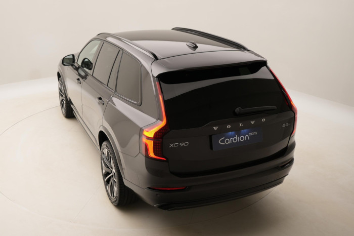 Volvo XC90 B5 AWD AUT DARK PLUS na operativní leasing
