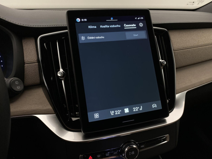 Volvo XC90 B5 AWD AUT DARK PLUS na operativní leasing