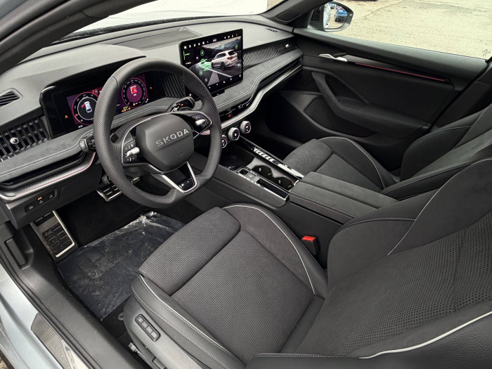 Škoda Superb Combi Sportline DSG 2,0TDI / 142kW na operativní leasing