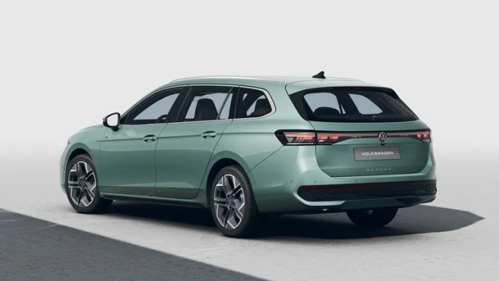 VW Passat kombi 2.0 Tdi 142kw 4x4 Dsg R-Line automat na operativní leasing