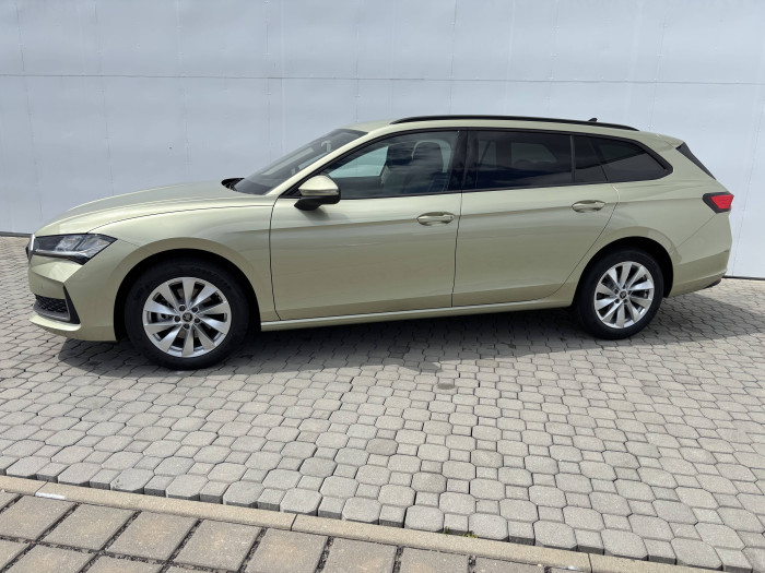 Škoda Superb Combi Selection 7DSG 2,0TDI / 110kW na operativní leasing