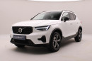 Volvo XC40 B4 AUT DARK PLUS na operativní leasing