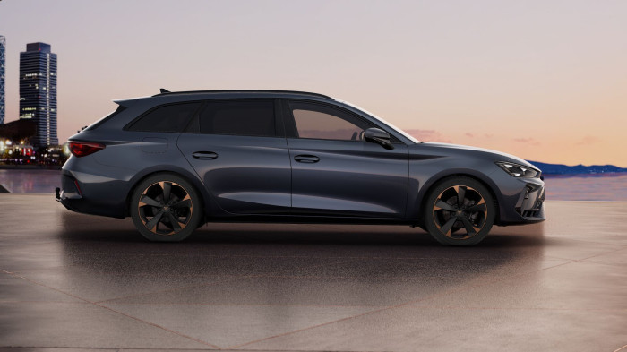 Cupra Leon SP 2.0 TDI 150k DSG na operativní leasing