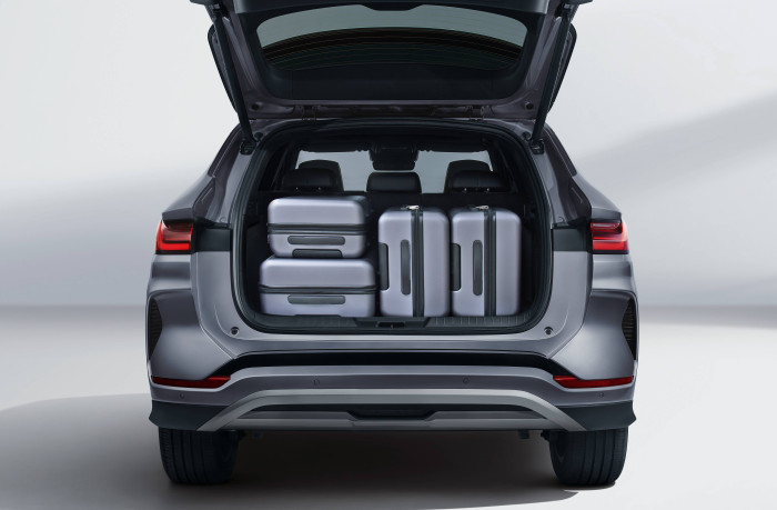 BYD SEAL U DM-i Boost 1,5 / 160kW na operativní leasing
