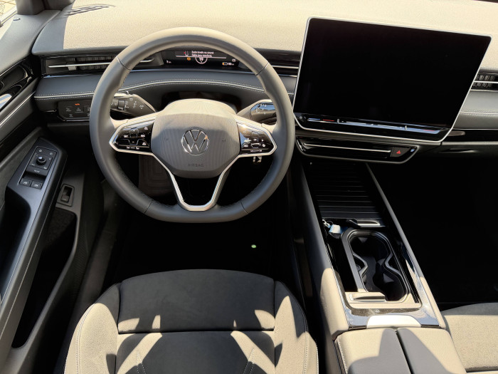 Volkswagen ID.7 Tourer Pro People 77kWh  / 210kW na operativní leasing