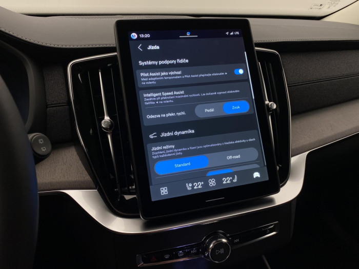 Volvo XC90 B5 AWD AUT BRIGHT PLUS na operativní leasing